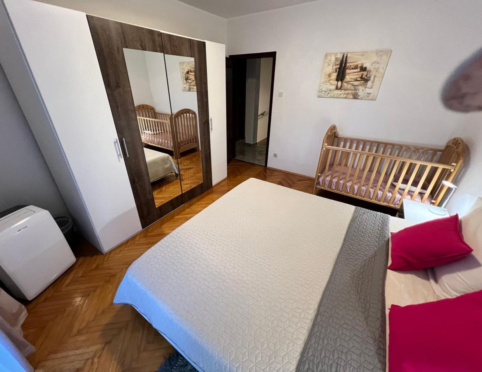 Apartment Tigo - 2 Bedrooms, 2 Bathrooms, Terrace And Big Garden Fazana Exterior photo